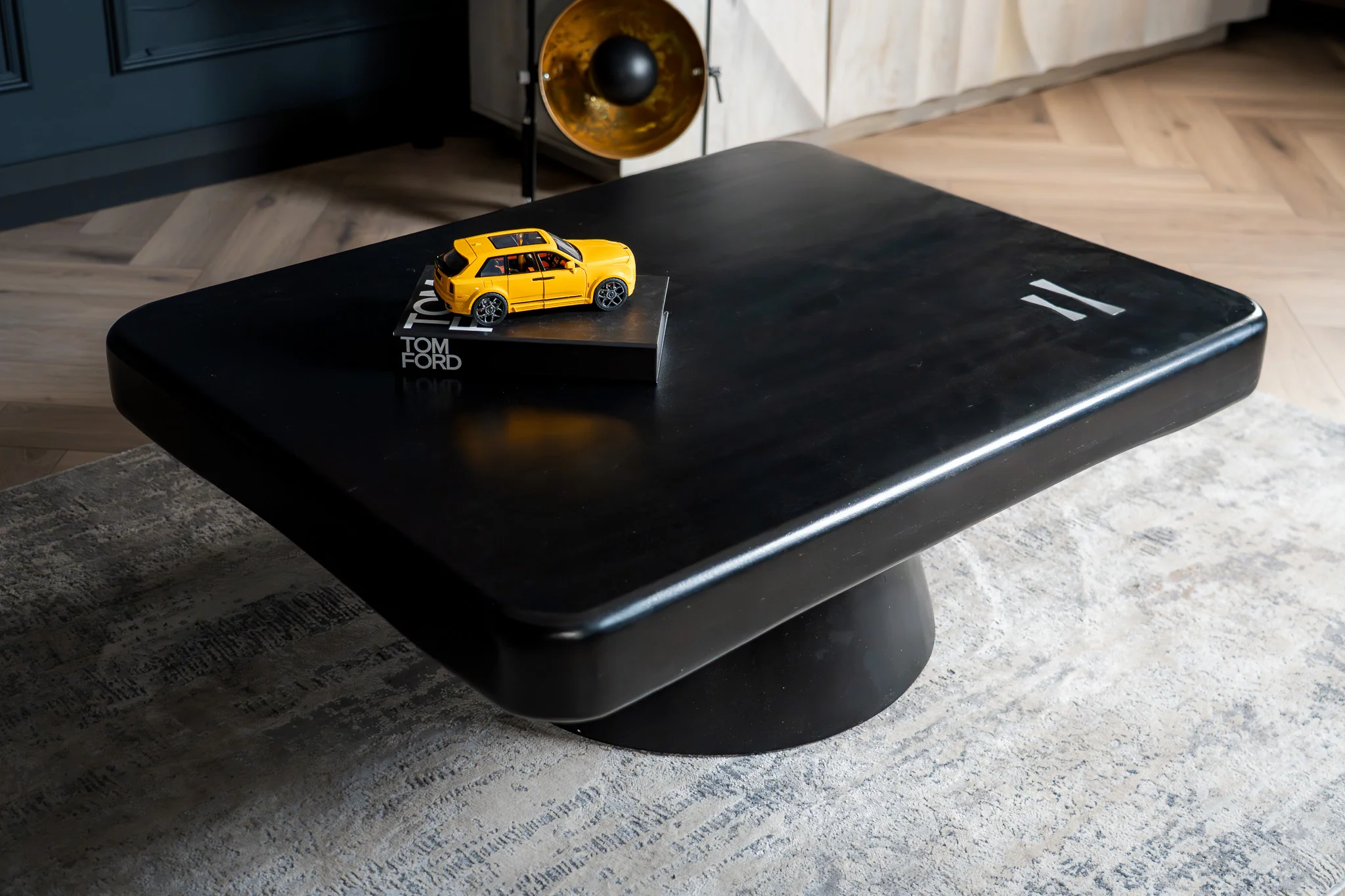 Solid Mango Wood Coffee Table Black with Metal Butterfly Inserts 110 cm – Amazon - Image 3