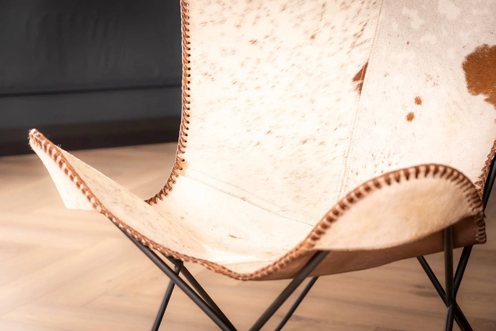 Leather Butterfly Lounge Chair Brown and White Spotted - Image 5