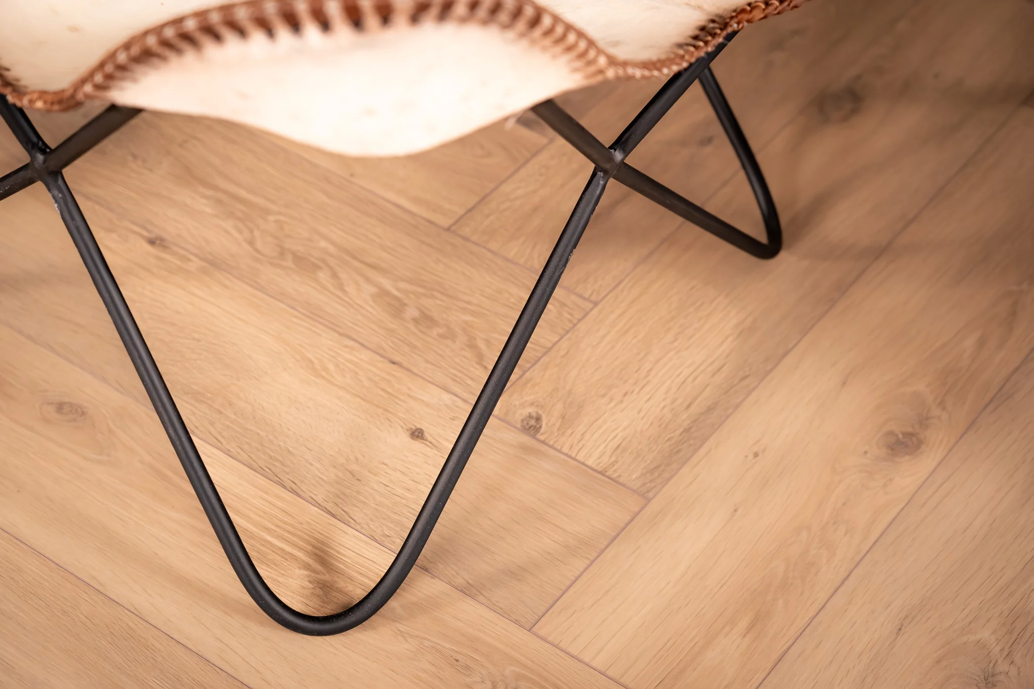 Leather Butterfly Lounge Chair Brown and White Spotted - Image 6