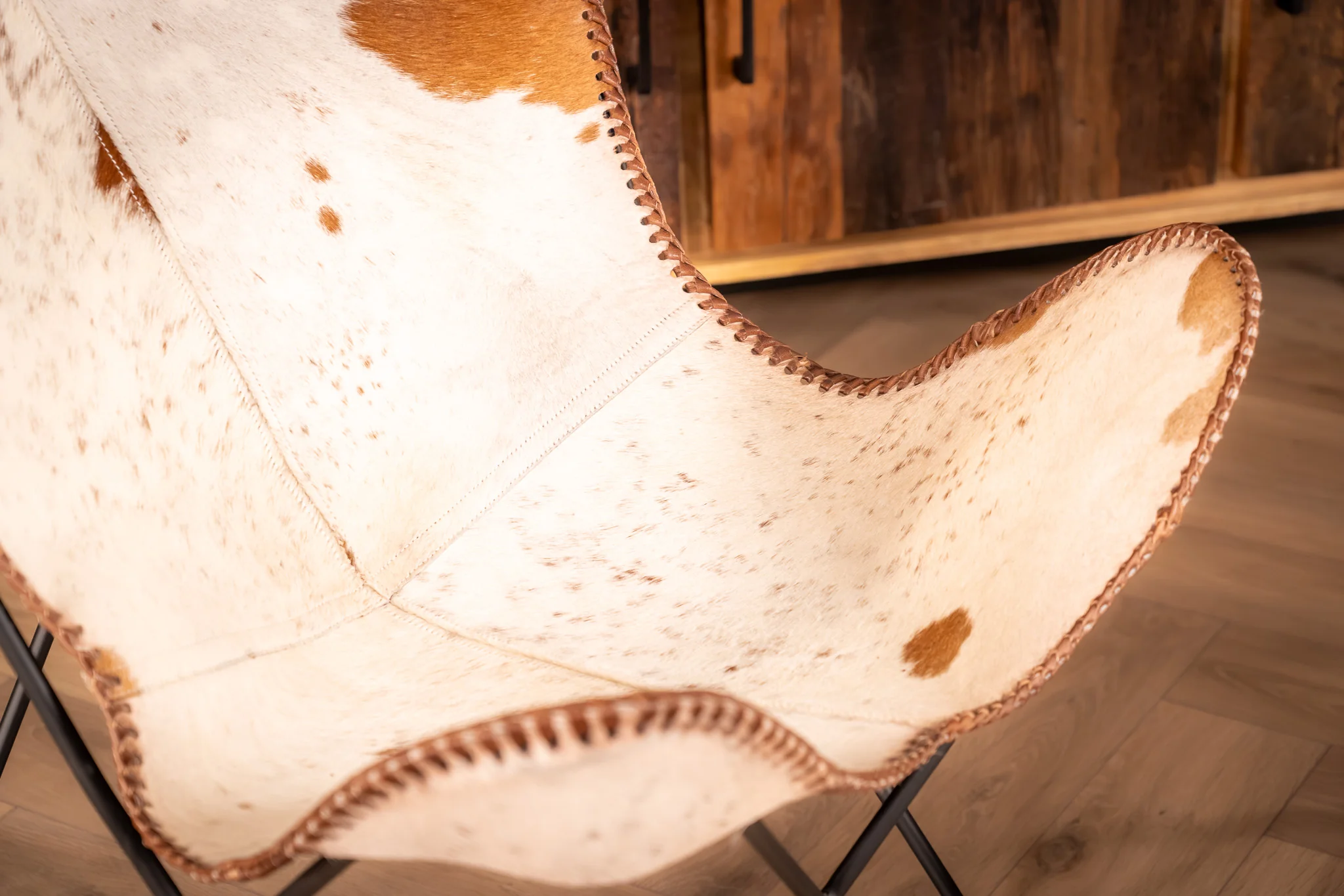 Leather Butterfly Lounge Chair Brown and White Spotted - Image 8