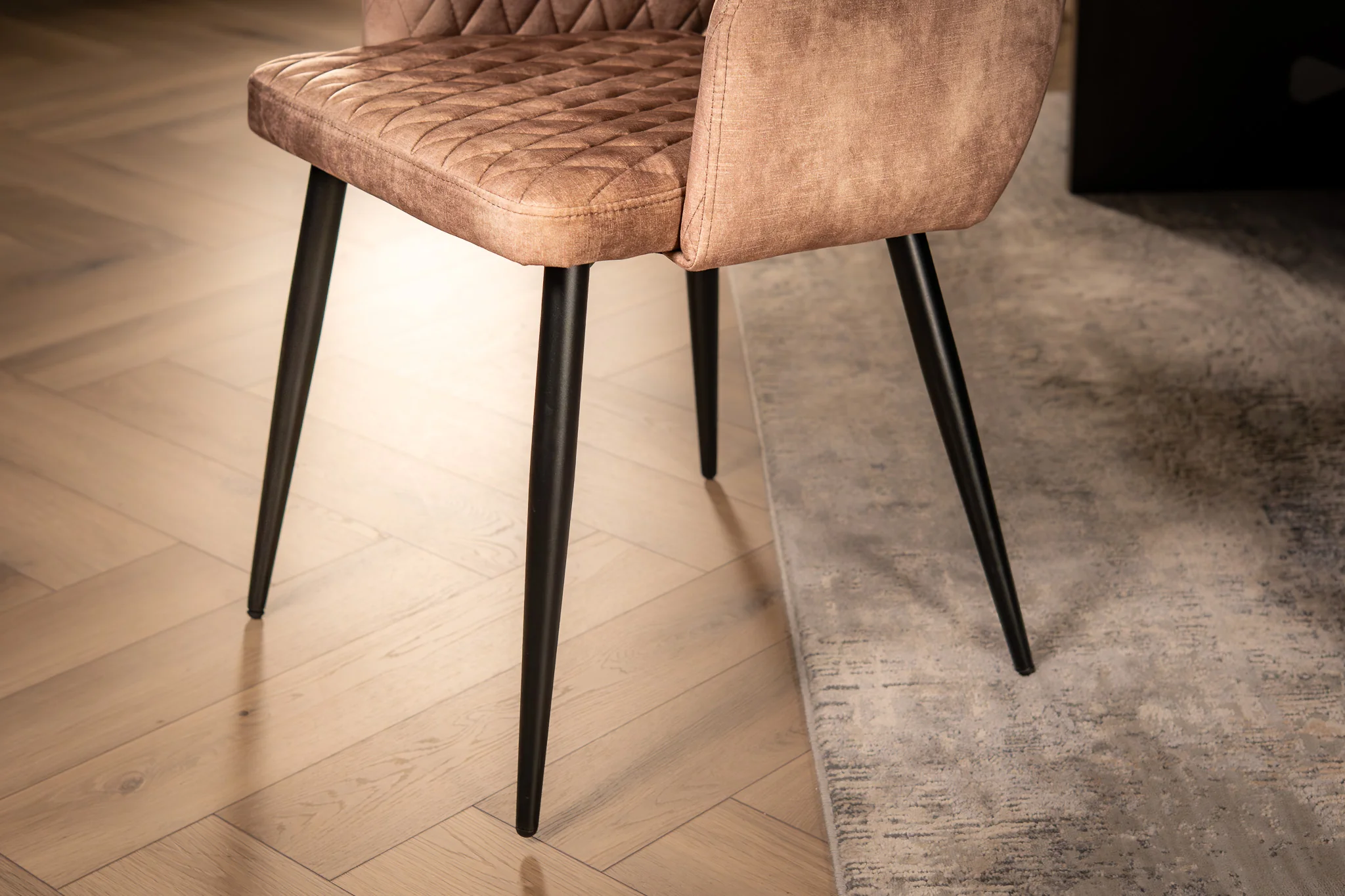 Velvet Dining Chair Champagne with Black Legs – Glamour - Image 8