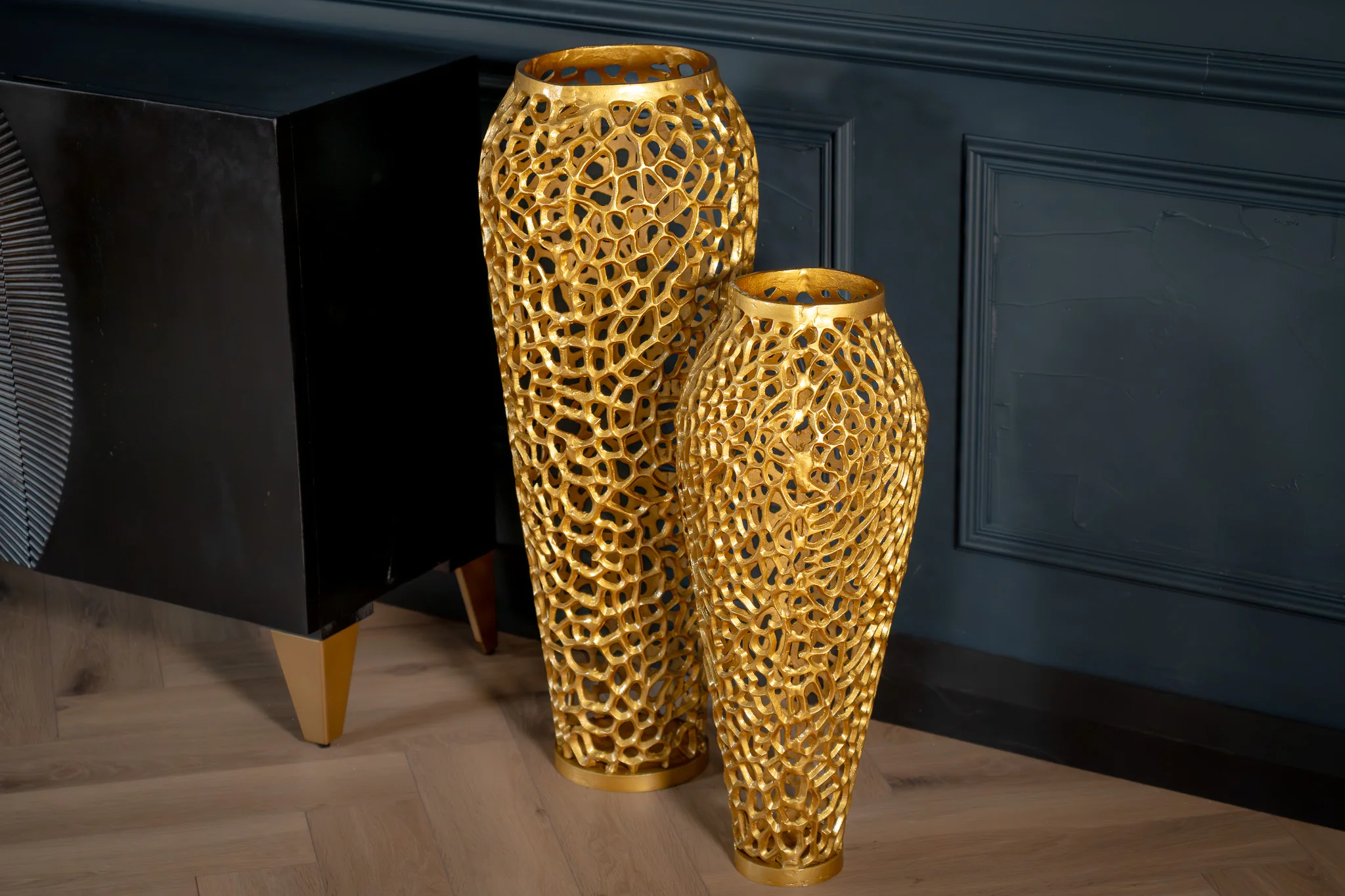 Aluminium Vase Gold 64 cm – Golden Coral - Image 7
