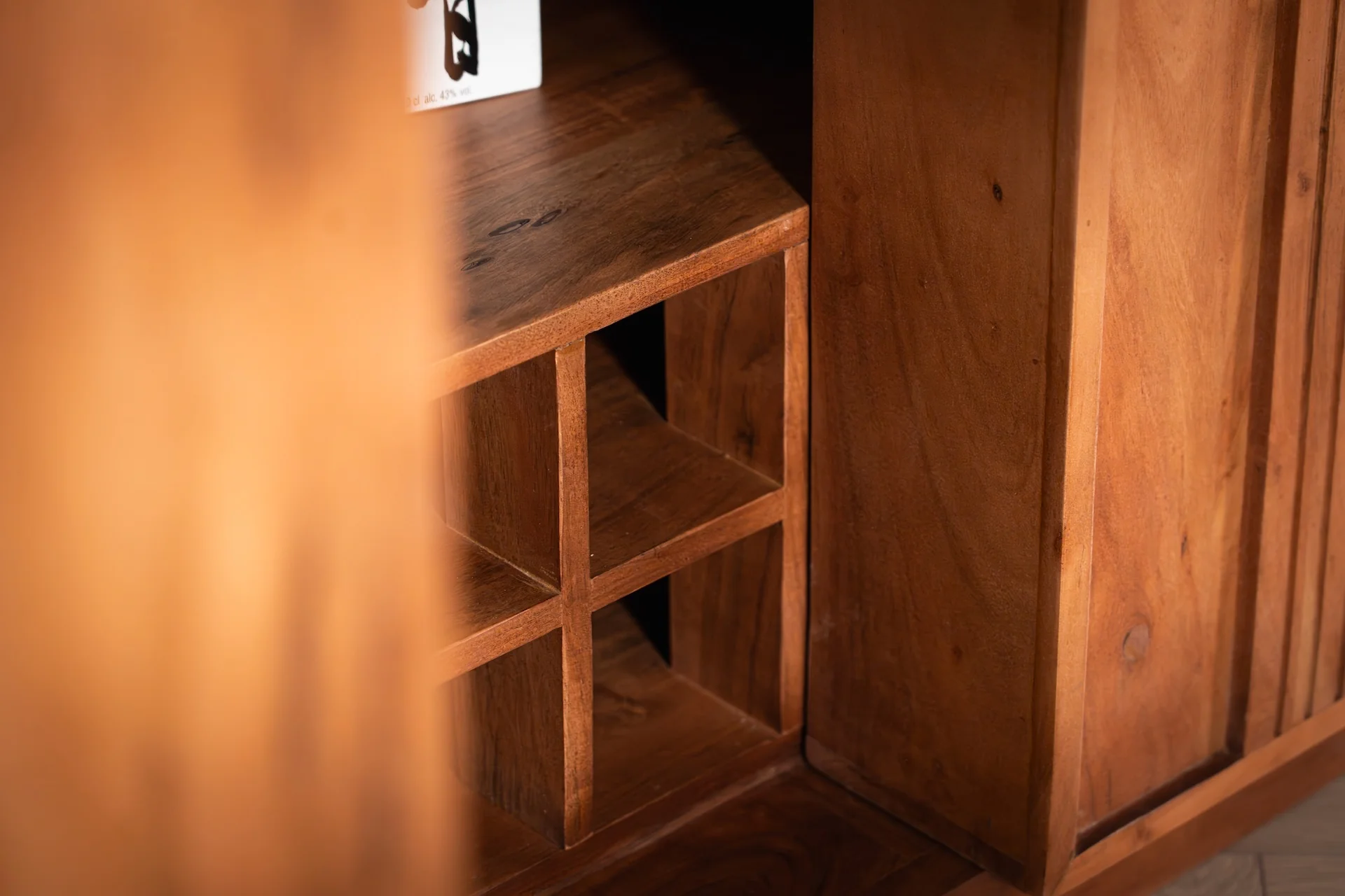 Solid Acacia Wood Bar Cabinet 140 cm with Carved Circular Front – Manhattan - Image 7