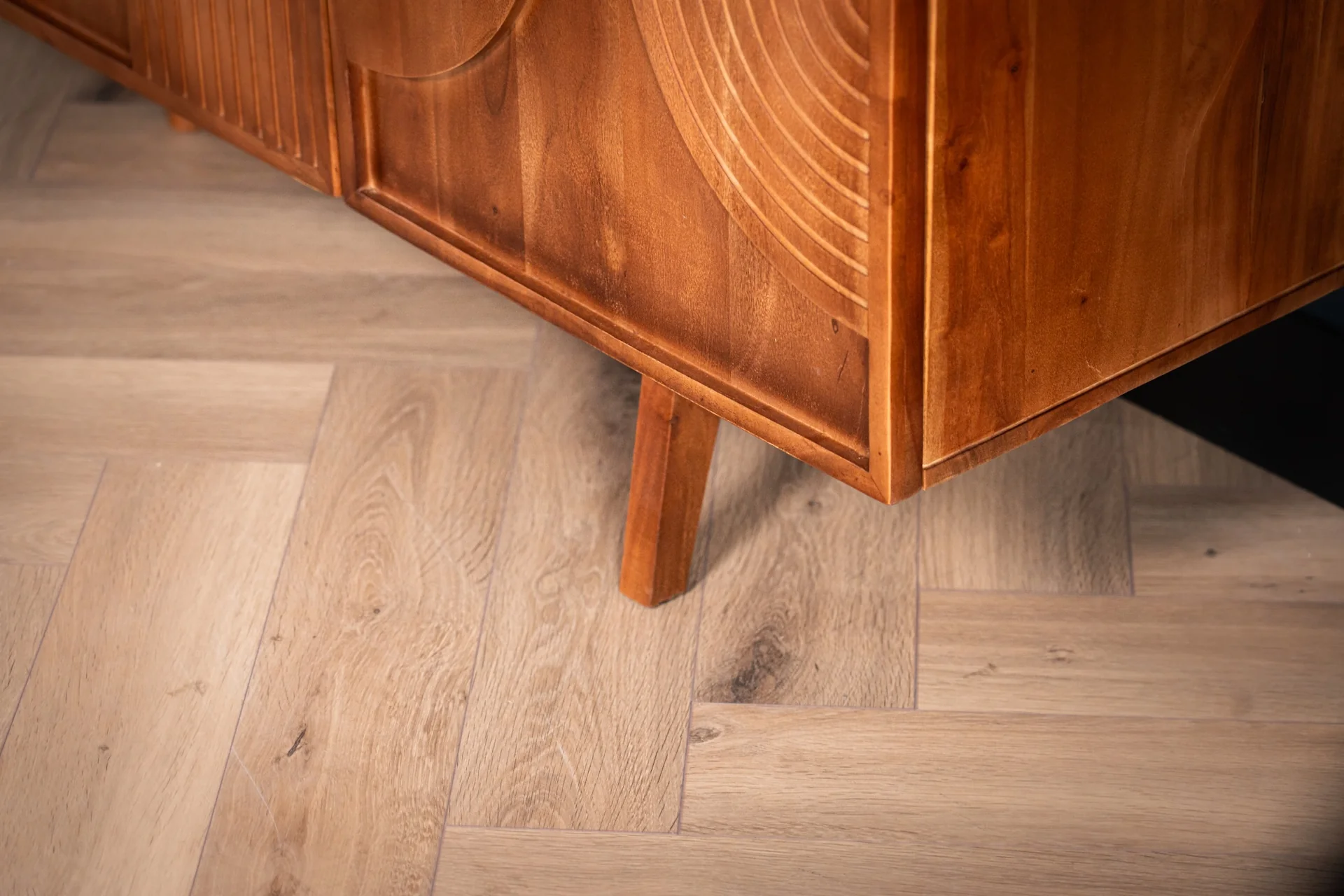 Solid Acacia Wood Sideboard 200 cm with Carved Circular Front – Manhattan - Image 8