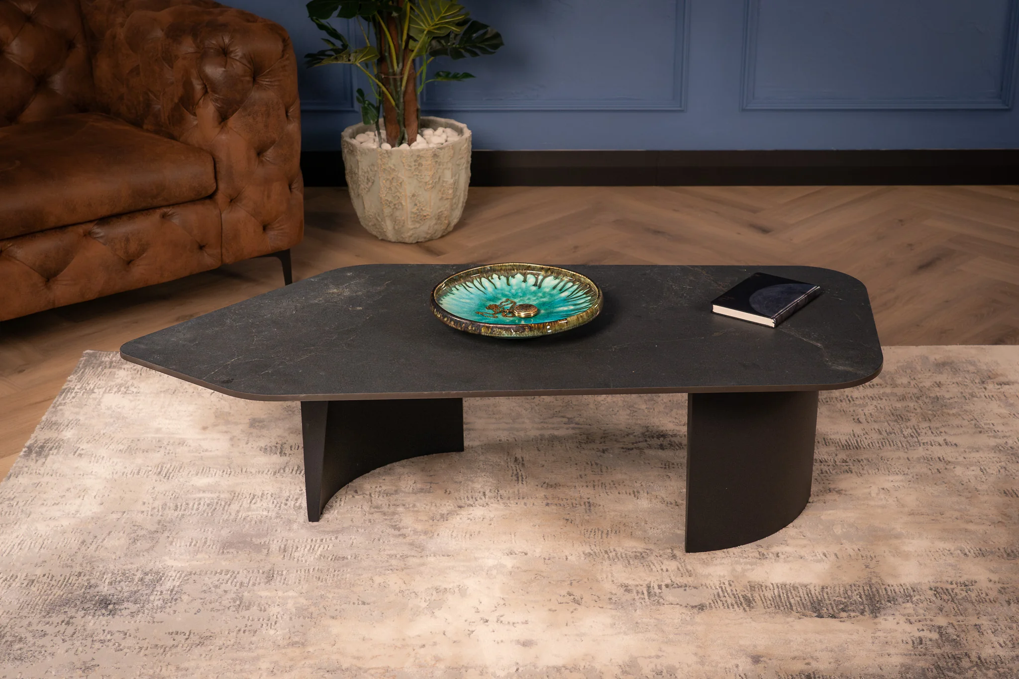 Sintered Stone Coffee Table Black Diamond 135 cm – Marvellous - Image 3