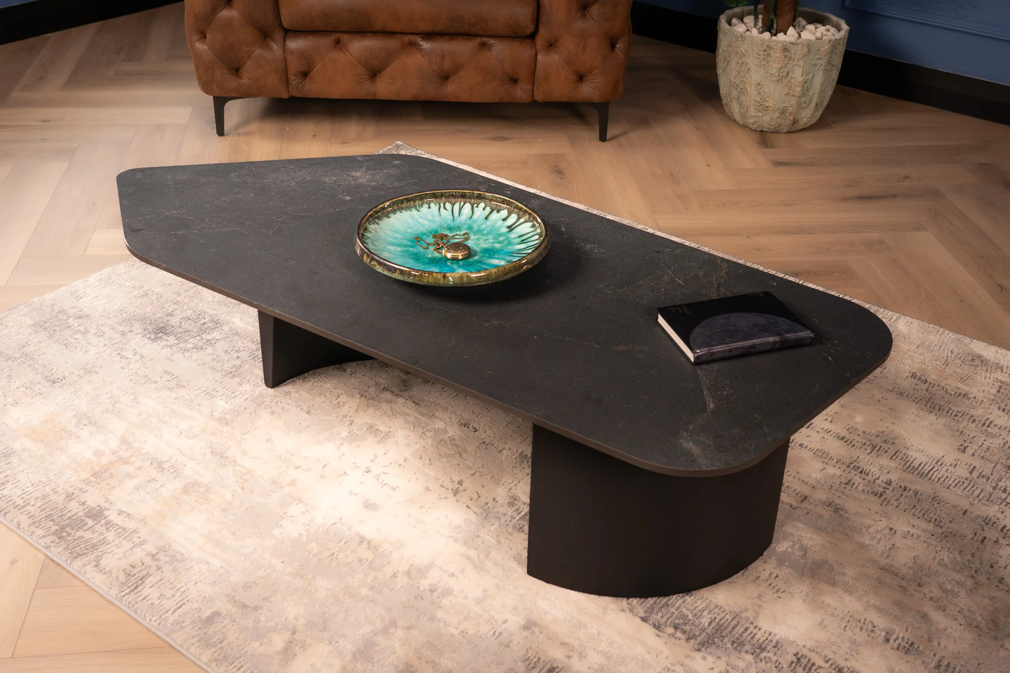 Sintered Stone Coffee Table Black Diamond 135 cm – Marvellous - Image 4