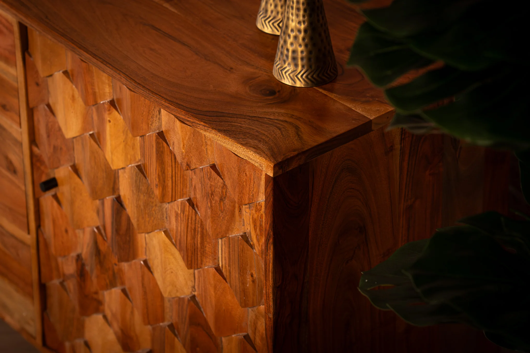 Solid Acacia Wood Sideboard Natural Brown 145 cm – Hive Three Drawers Two Doors - Image 7