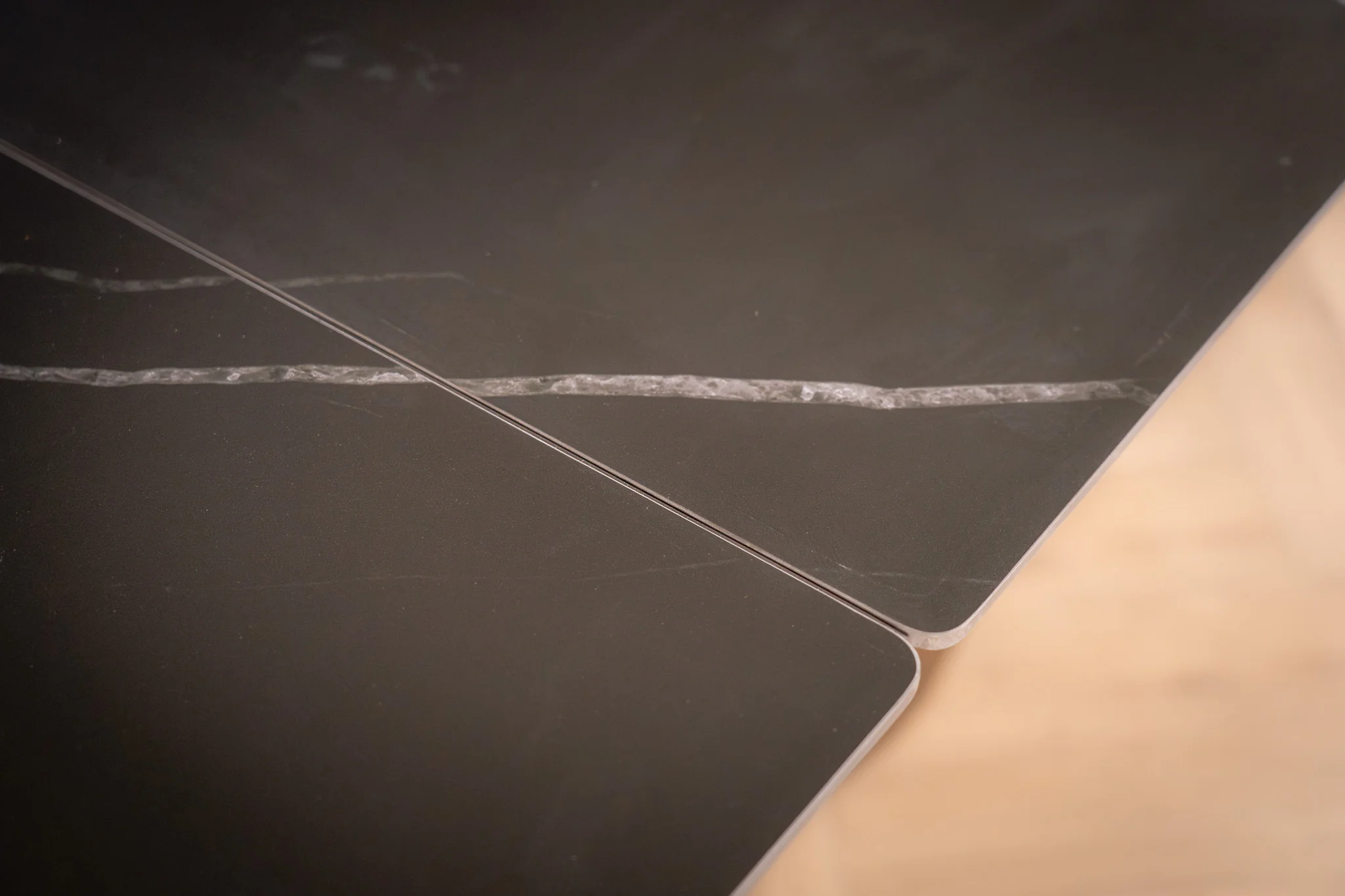 Extendable Sintered Stone Dining Table 180-260cm – Nemesis Black Manhattan - Image 8