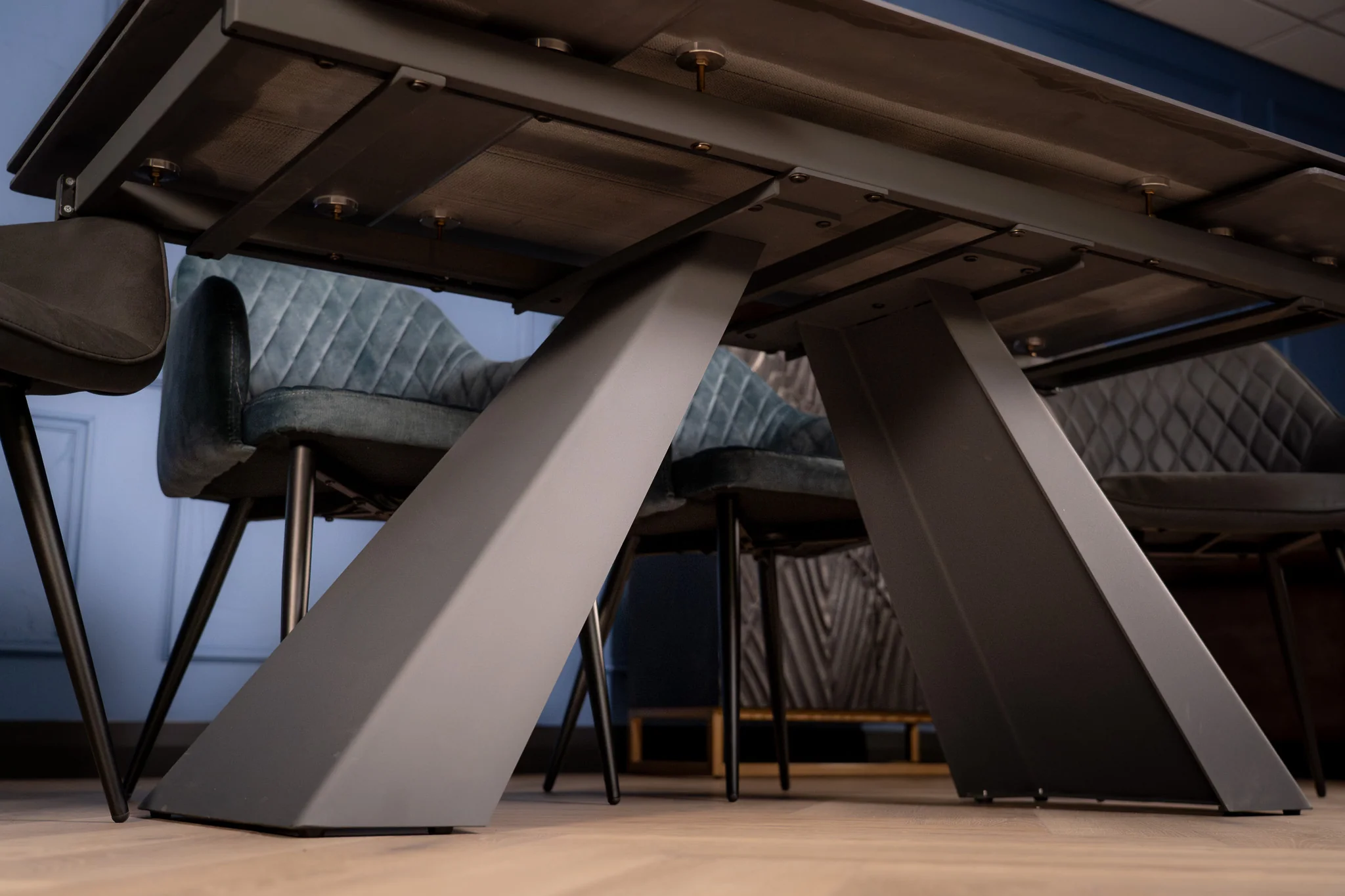 Extendable Sintered Stone Dining Table 160-240cm – Oasis Black Manhattan - Image 9