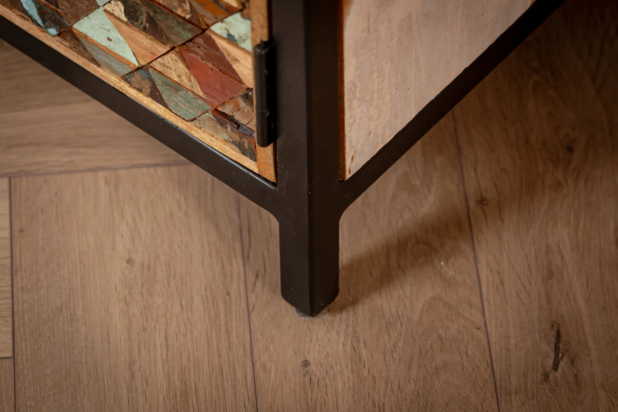 Recycled Mango Wood TV unit with Black Metal Frame 145 cm – Iron Sky - Image 10