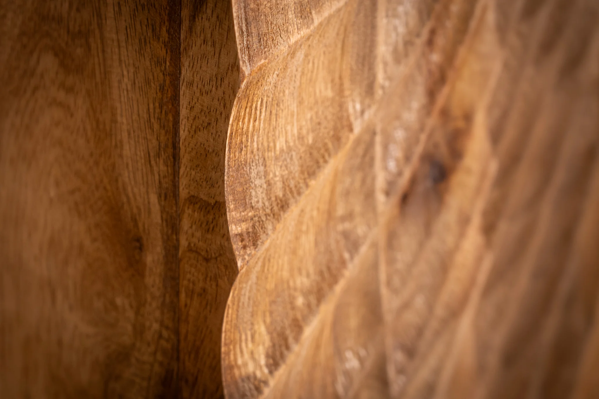 Solid Mango Wood Cabinet Natural Brown 178 cm with 3D Carved Front – Scorpion - Image 5