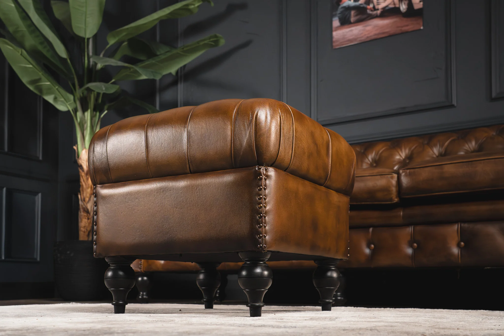 Chesterfield Genuine Leather Ottoman Antique Brown with Black Legs – Stratford - Image 4