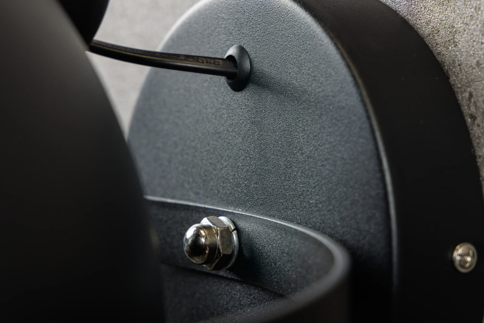 Industrial Wall Lamp 38 cm Black with Gold Leaf and Tiltable Shade – Studio - Image 5