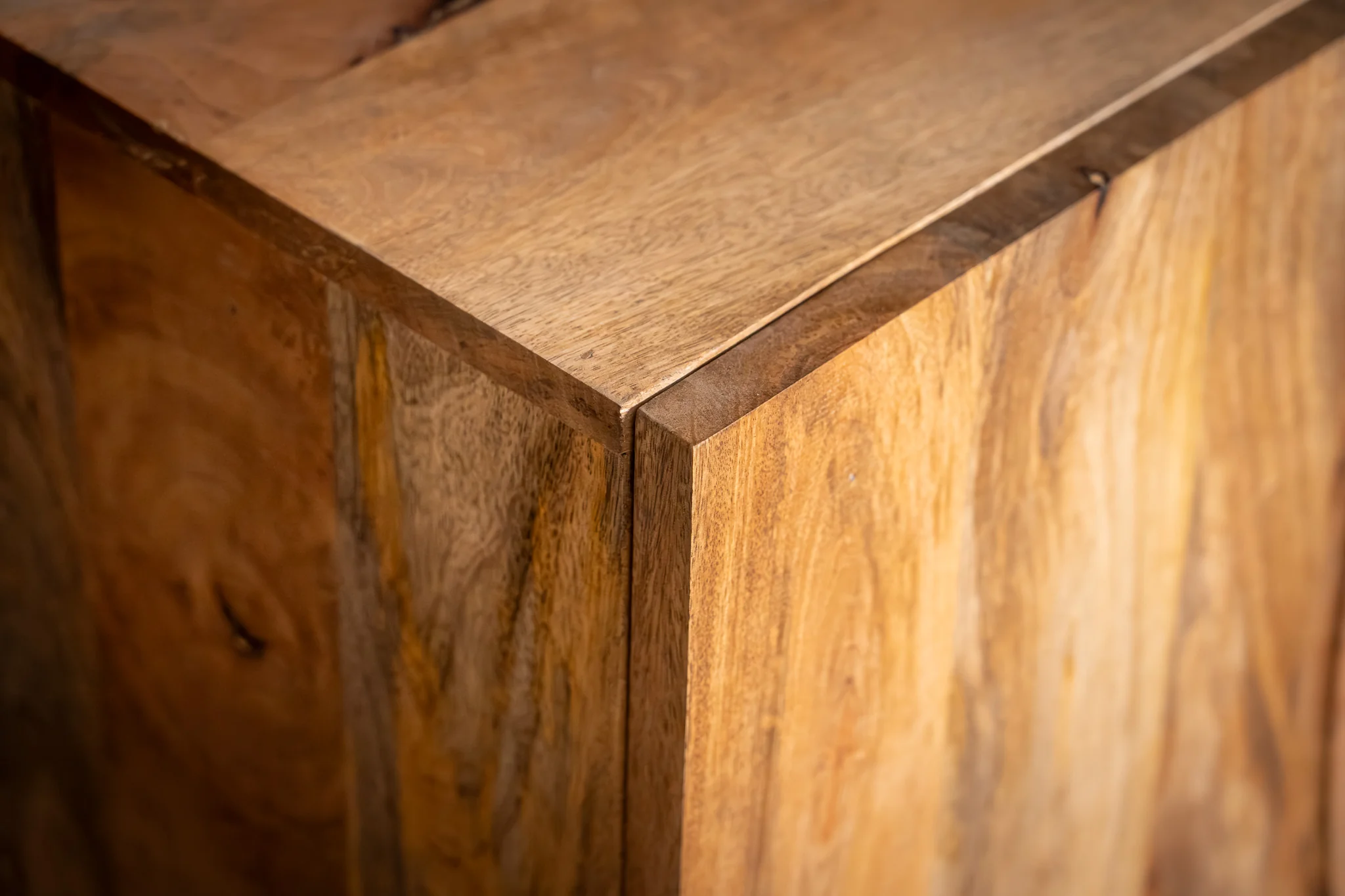 Solid Mango Wood TV Unit Natural Brown & Gold 180 cm – Sunset Collection - Image 7