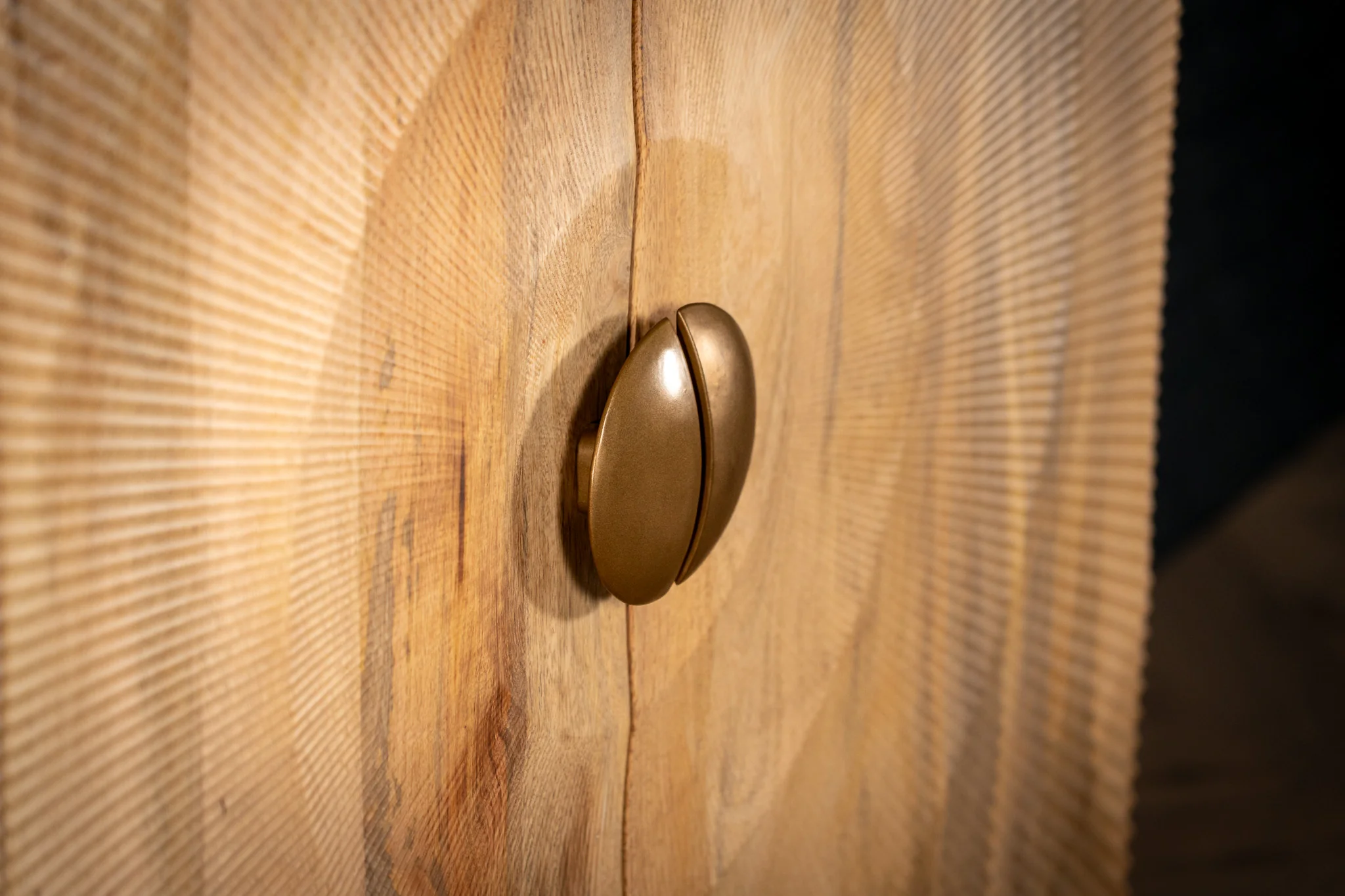 Solid Mango Wood Storage Cabinet Natural Brown 100 cm with Gold Legs – Sunset - Image 3