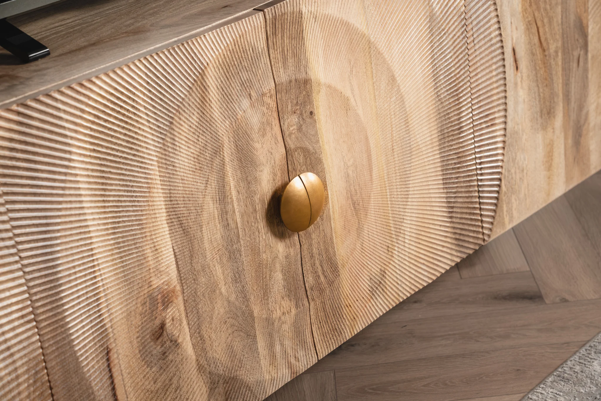 Solid Mango Wood Floating TV Unit Natural Brown 180 cm with Curved Front – Sunset - Image 4