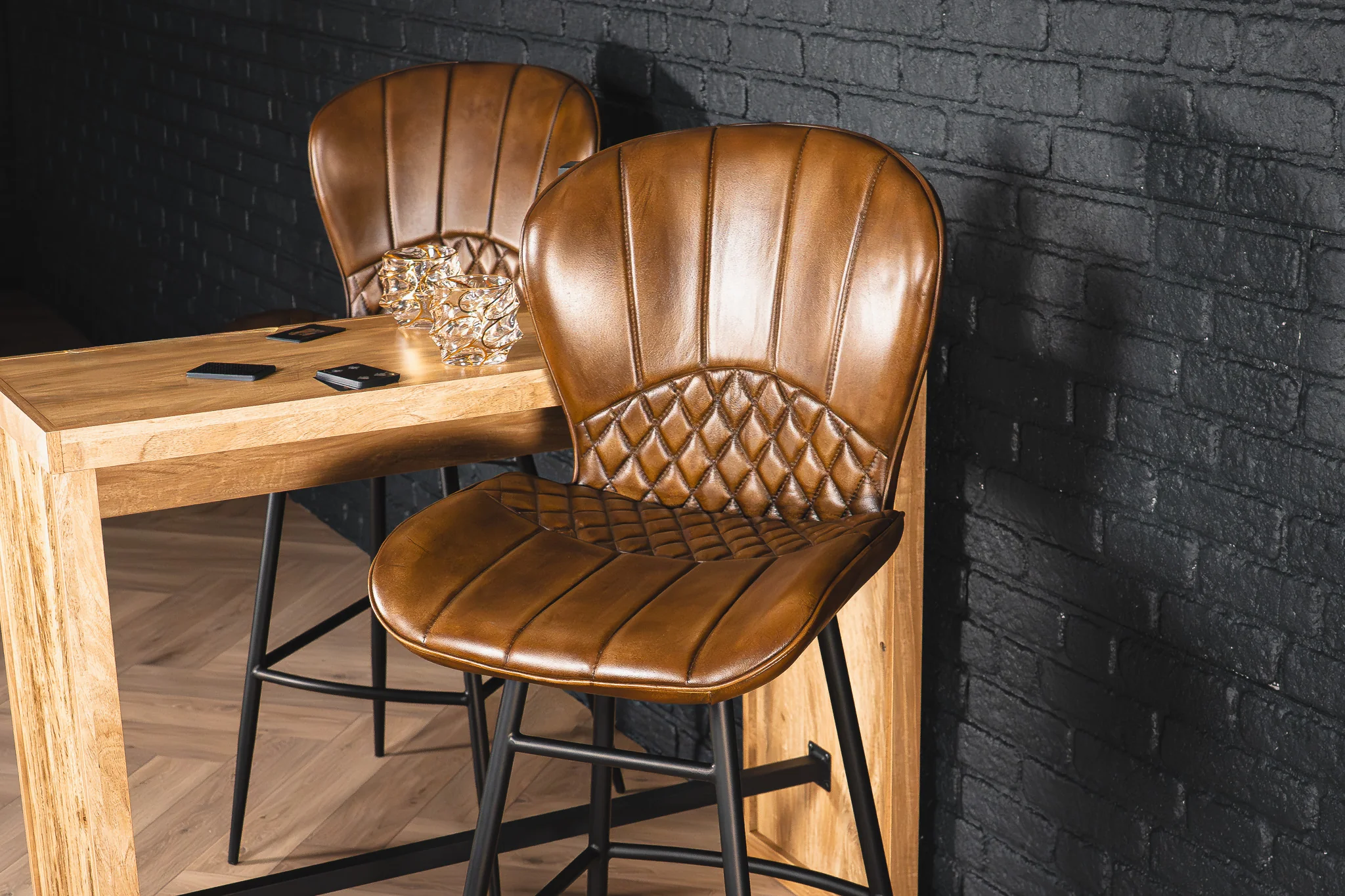 Genuine Leather Bar Stool Antique Brown with Black Legs – Valencia Curve - Image 4