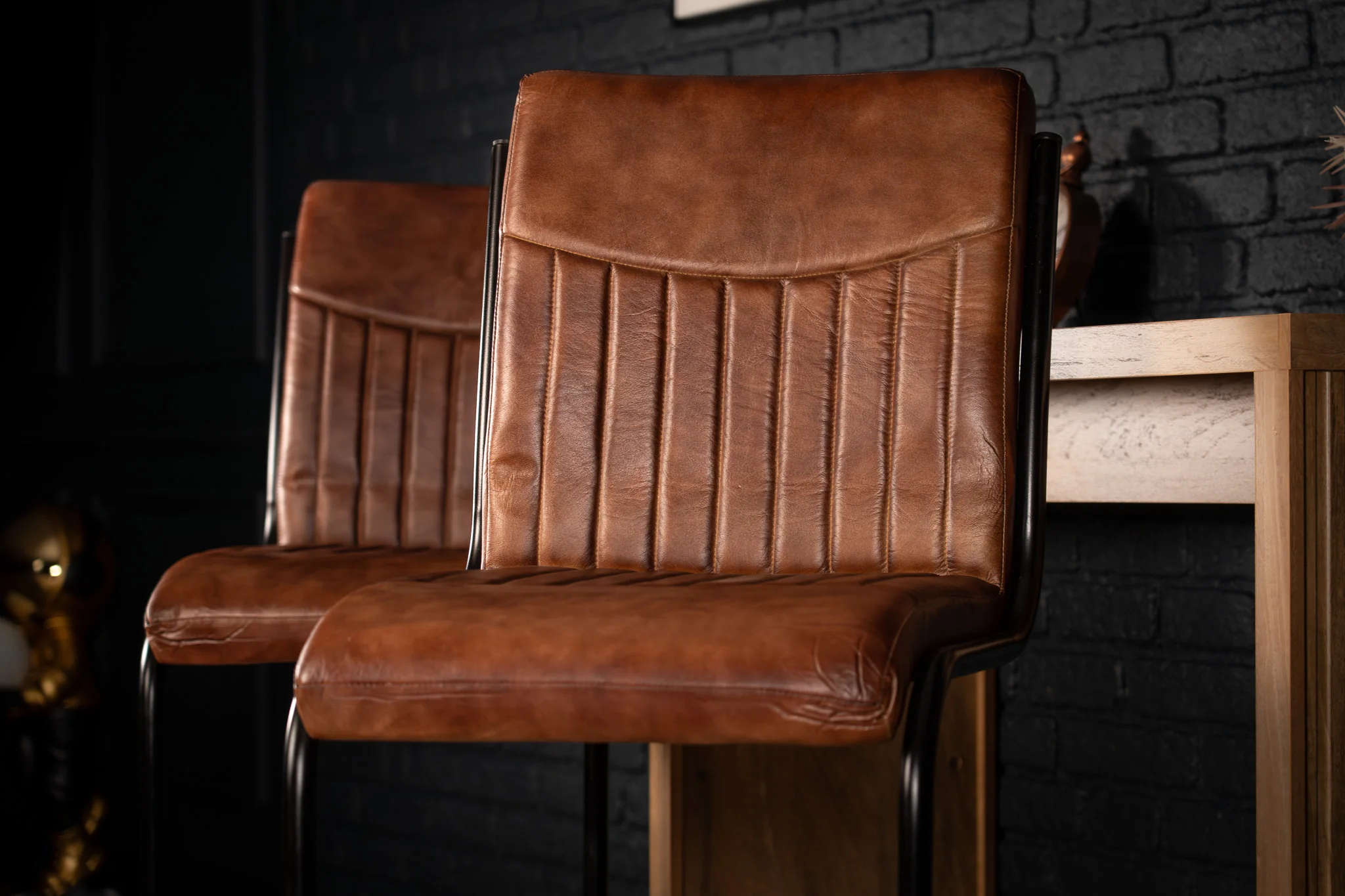 Genuine Leather Cantilever Bar Stool Brown – Veneto - Image 3