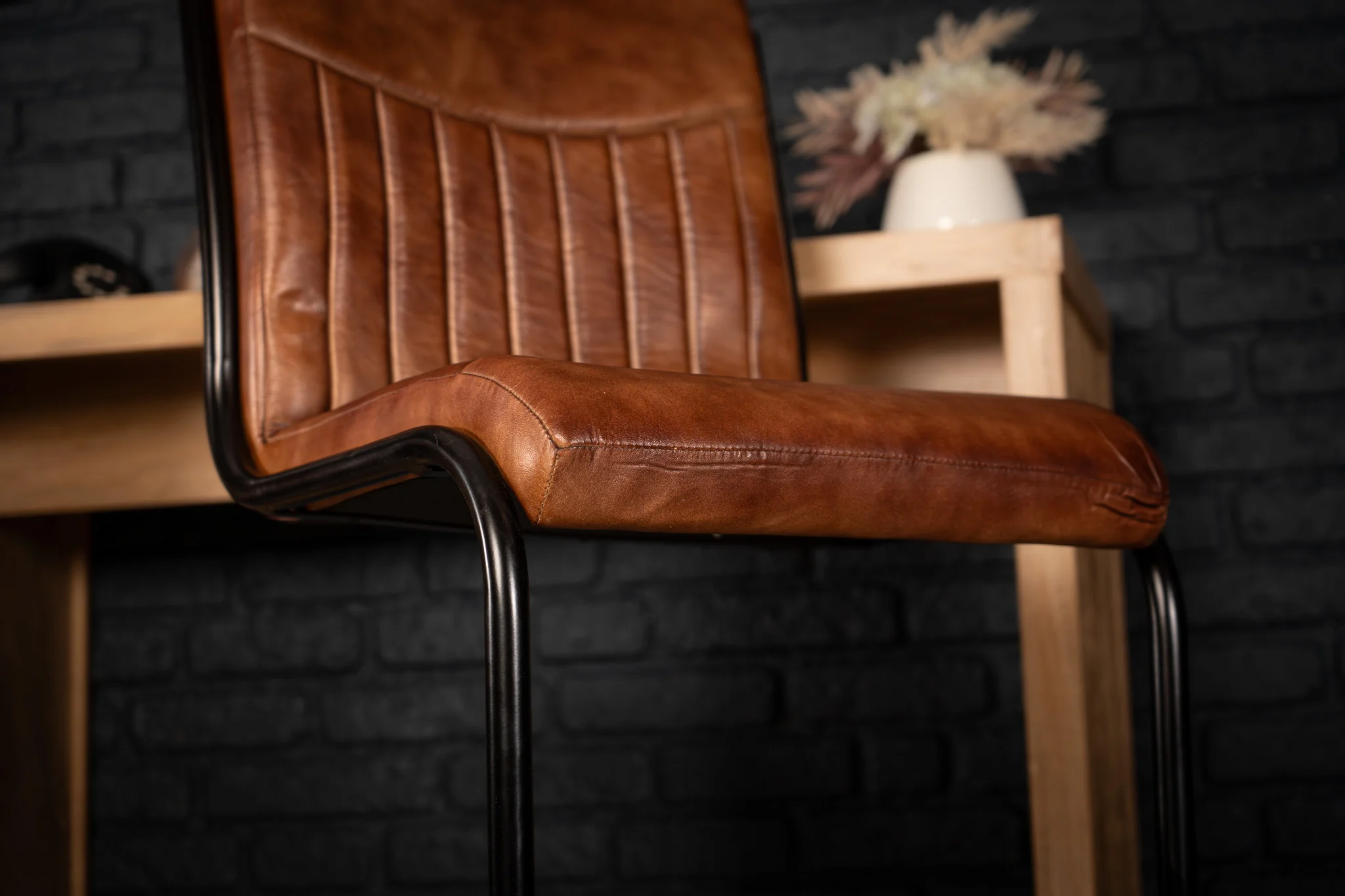 Genuine Leather Cantilever Bar Stool Brown – Veneto - Image 6