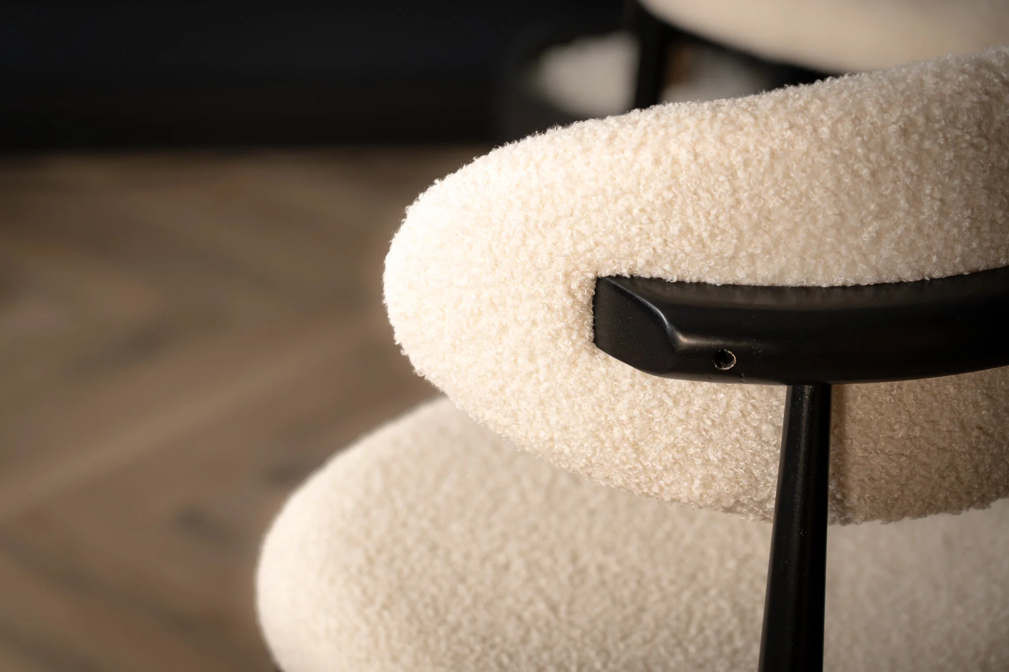 Bouclé Bar Stool White with Black Wooden Legs – Vita - Image 4