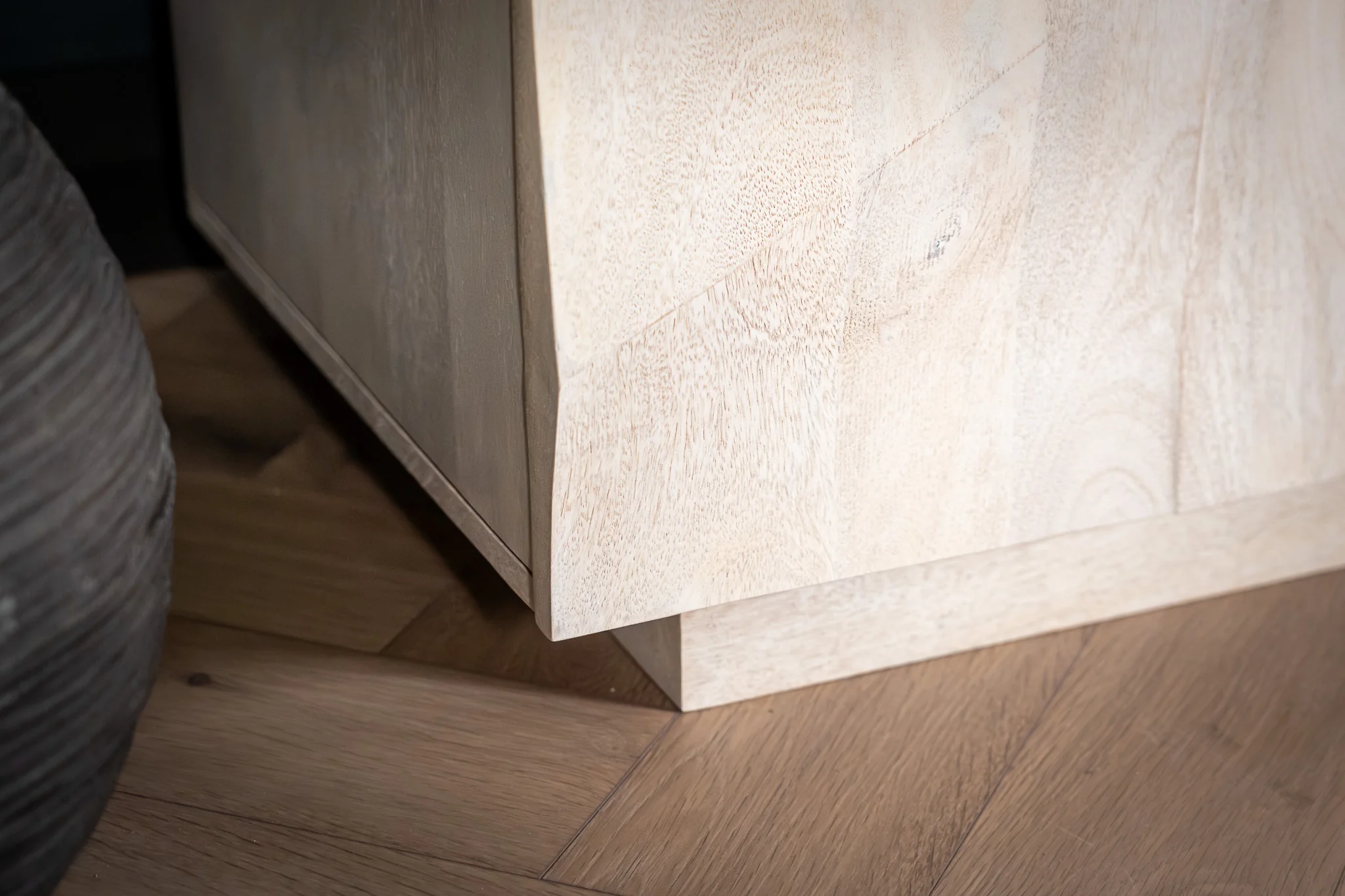 Solid Mango Wood Sideboard White 213 cm – White Mountain 3D Carved Front - Image 10