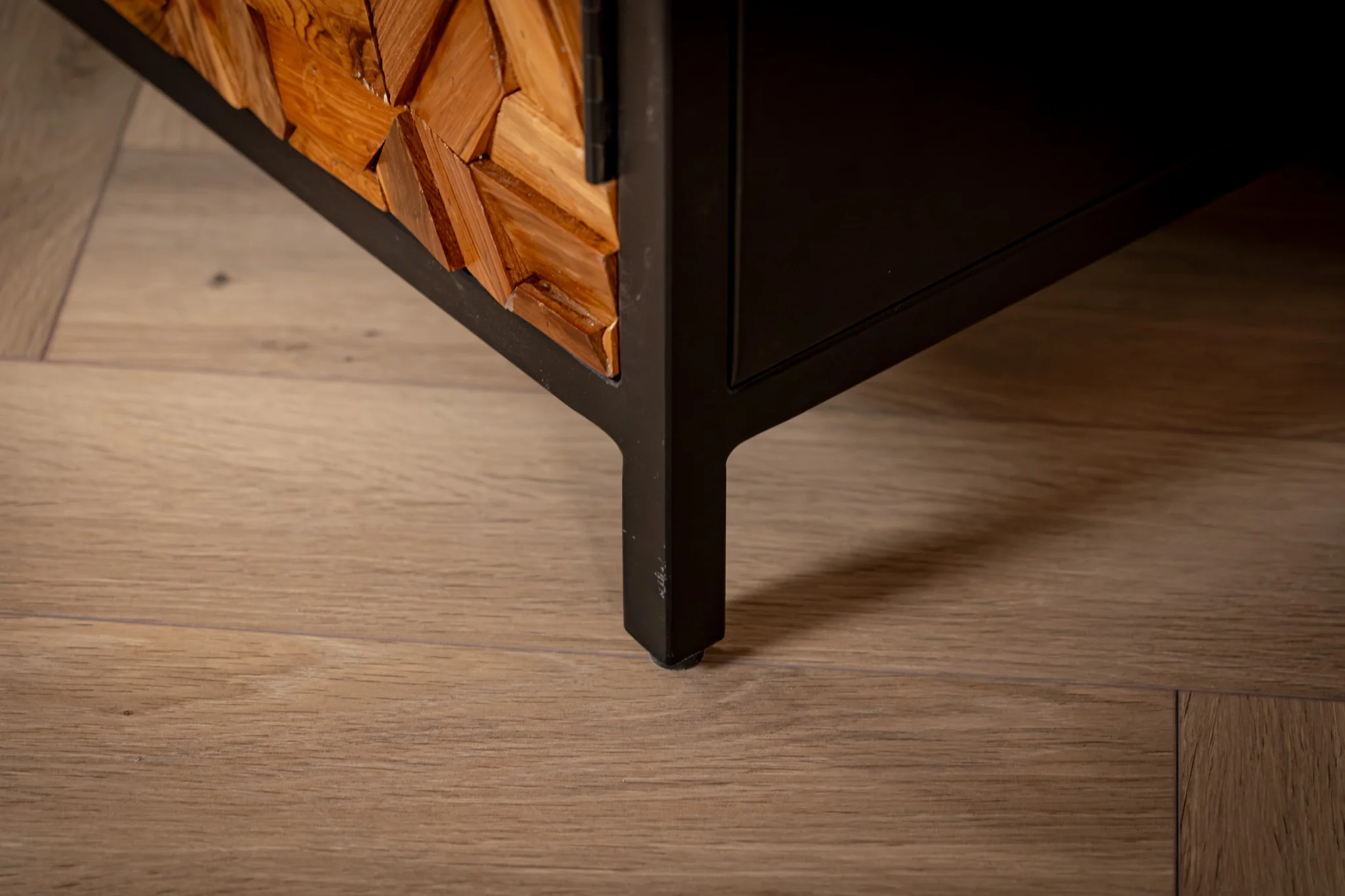 Recycled Teak and Acacia Wood Sideboard with Iron Frame 160 cm – Woodcraft - Image 8